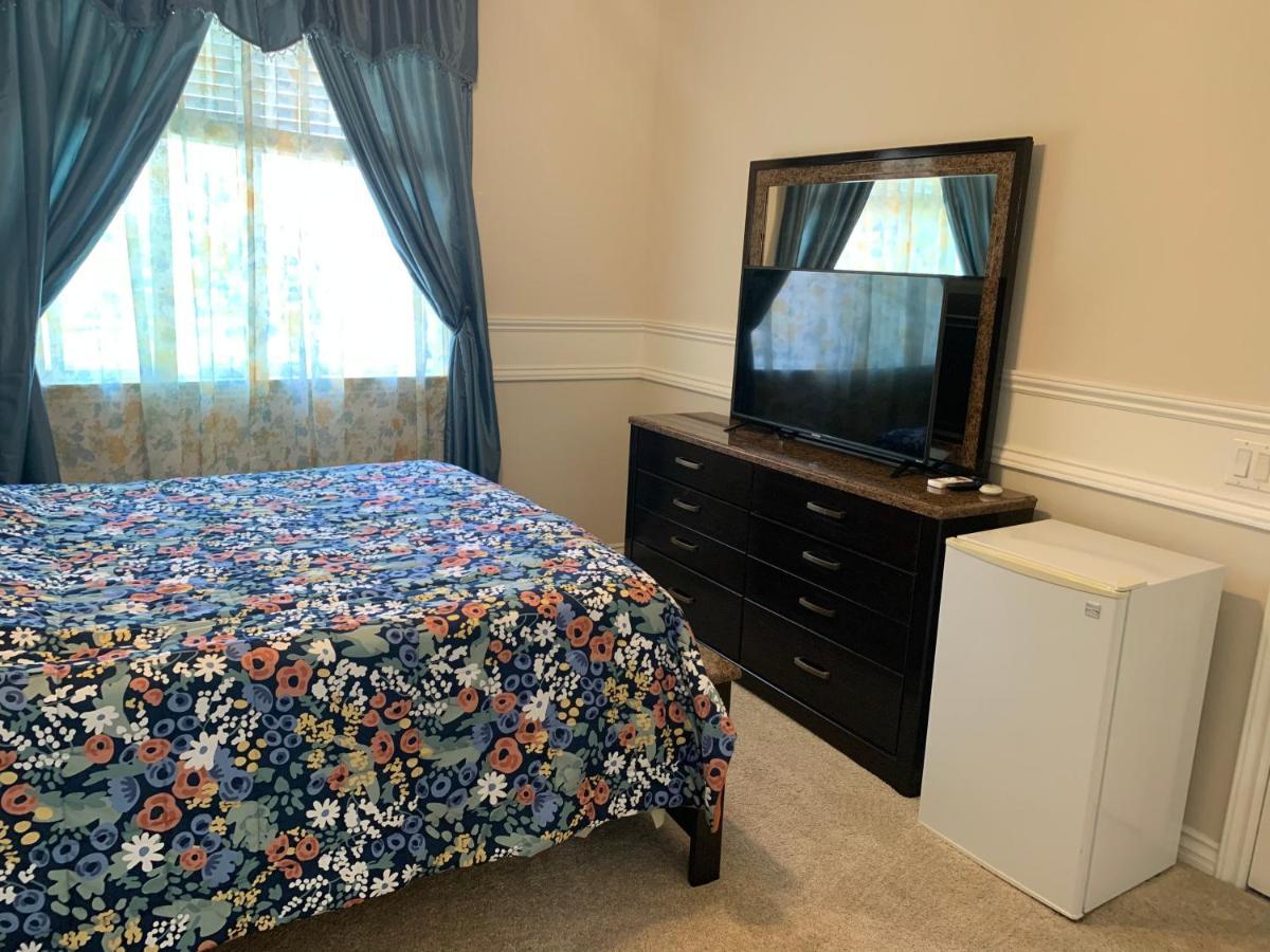Luxhome Suites N Villa Ривърсайд Екстериор снимка