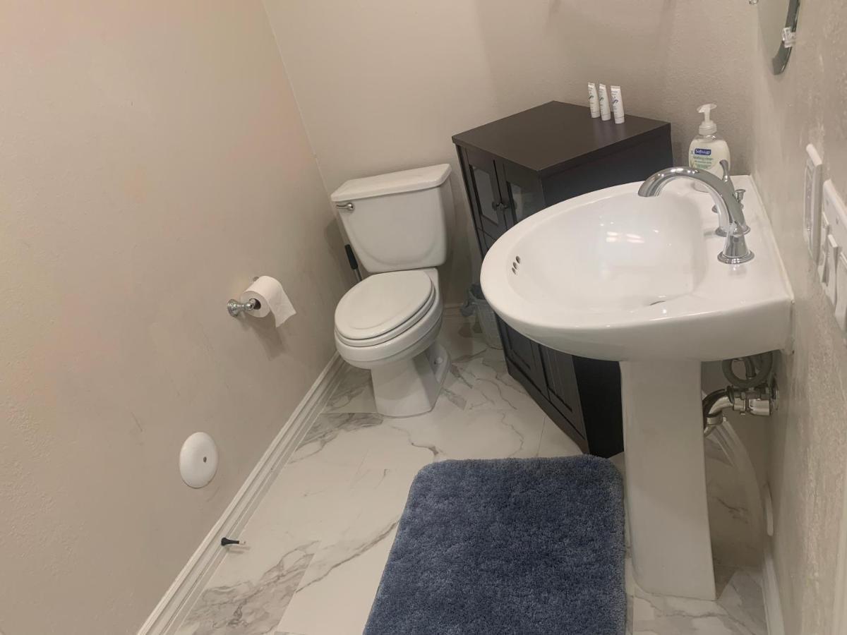 Luxhome Suites N Villa Ривърсайд Екстериор снимка