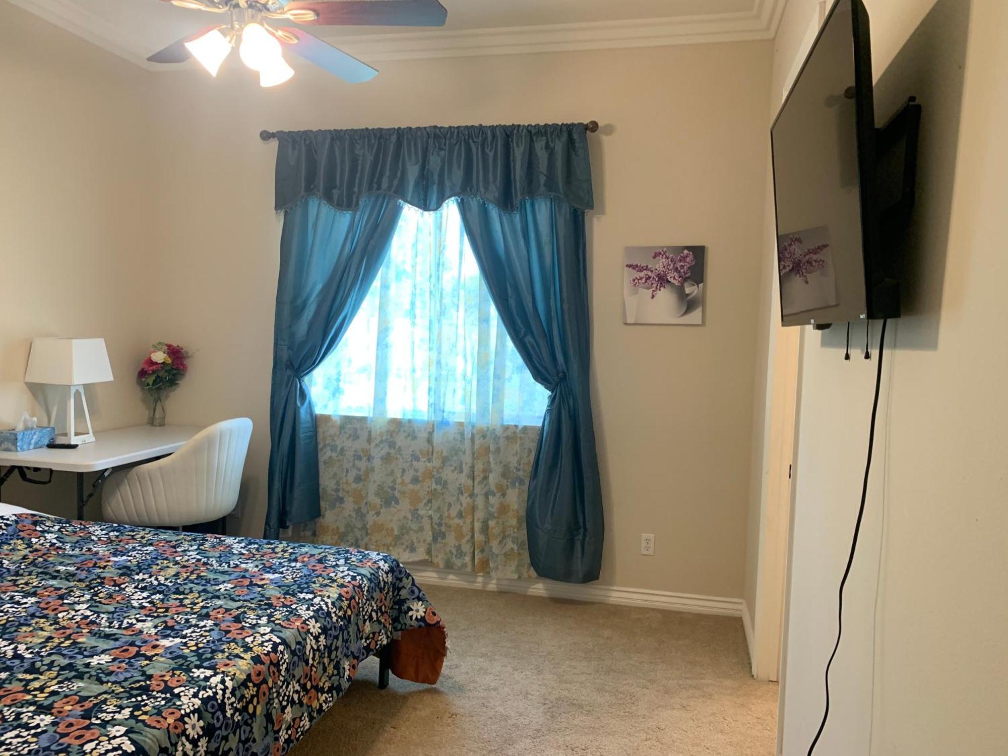 Luxhome Suites N Villa Ривърсайд Екстериор снимка
